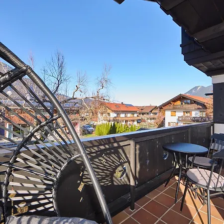 Alpen-retreat - Piste, Balkon Und Alpspitzblick *